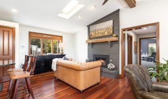 6942 St Rt 350, Aurora, IN 47001