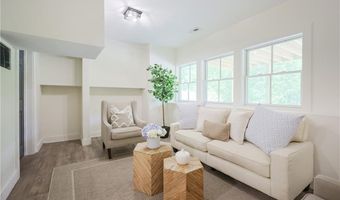 26 Old Stone Church Rd, Little Compton, RI 02837
