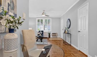 226 N THOMAS St N 226-3, Arlington, VA 22203