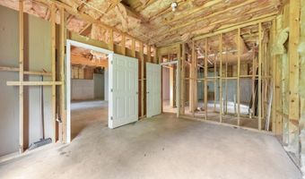 1086 Gordon Rd, Austell, GA 30168