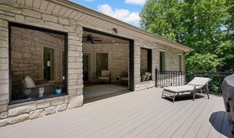410 Crooked Stick Dr, Bedford, IN 47421