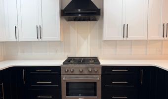 242 Leadwood St, Andrews, SC 29510