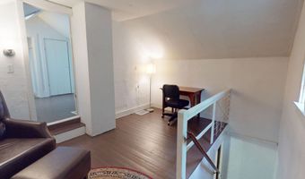 21 Fern St, Bangor, ME 04401