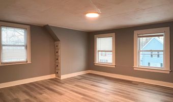 178 Birch St, Bangor, ME 04401