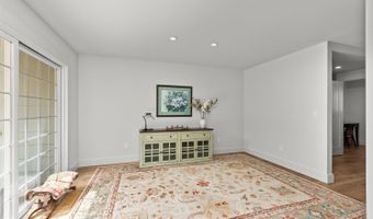 7362 Oakmont Dr, Santa Rosa, CA 95409
