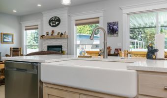 1296 Angela St, Chubbuck, ID 83202