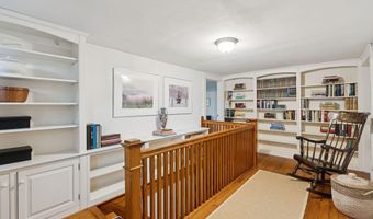 48 Patterson St, Augusta, ME 04330