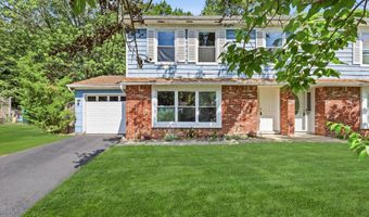 35 Mizzen Dr, Barnegat, NJ 08005
