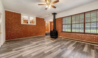 6142 Masonic Dr, Alexandria, LA 71031