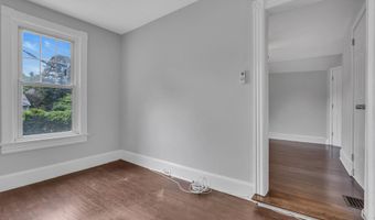 18 Middletown Ave, Atlantic Highlands, NJ 07716