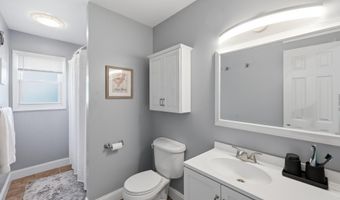 1209 Pacific Ave, Beachwood, NJ 08722