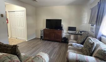 9 Lexington Blvd, Barnegat, NJ 08005