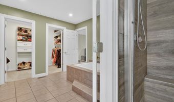 1920 Jester Ln, Algonquin, IL 60102