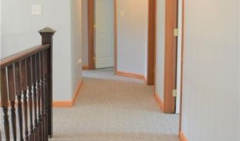 351 Tomaquag Rd, Hopkinton, RI 02804