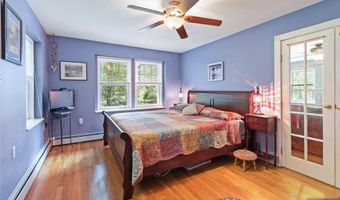 5 Fanwood Ct, West Milford, NJ 07421