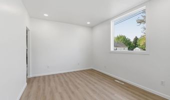 611 3rd St NW, Austin, MN 55912