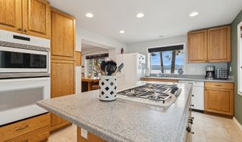 33604 Whitecap Ln, Bigfork, MT 59911