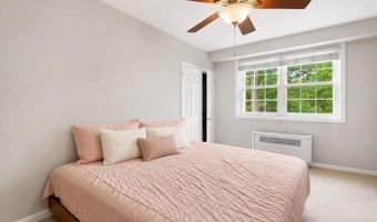 206 N TRENTON St 206-3, Arlington, VA 22203