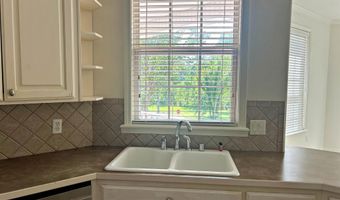 118 Apple Blossom Dr, Arkadelphia, AR 71923