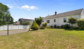 24 N Coe Ln, Ansonia, CT 06401
