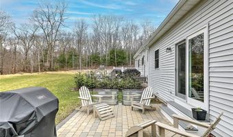 57 Silas Hill Way 57, Exeter, RI 02879