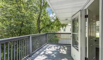 226 Mill Creek Dr, Bayville, NJ 08721