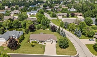 W5982 STRAWFLOWER Drive, Appleton, WI 54915