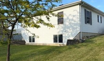 208 Broadmore Cir, Angola, IN 46703