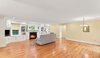 142 Ferry Rd, Bristol, RI 02809