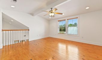 210 Seal Ave, Biloxi, MS 39530