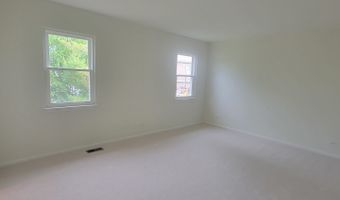 342 Country Ln, Algonquin, IL 60102