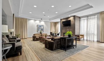 880 N POLLARD St N 224, Arlington, VA 22203