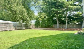 14 Hemlock Ln, Bayville, NJ 08721