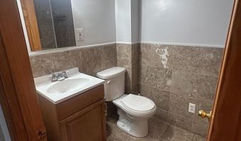 864 BENNINGHAUS Rd, Baltimore, MD 21212
