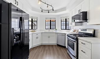 2174 Villa Sonoma Gln, Escondido, CA 92029