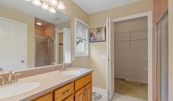 5 Gregg Rd, Altamont, NY 12009
