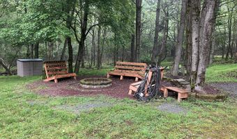 186 Elmwood Dr, Albrightsville, PA 18210