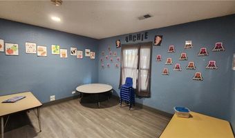 406 S Main St, Archie, MO 64725