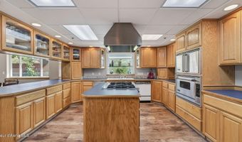6616 Comanche St, Bonners Ferry, ID 83805