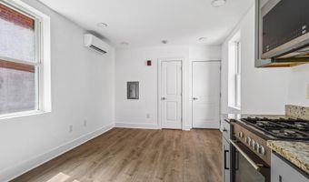1821 T St NW, Washington, DC 20009