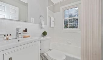 4528 EADS Pl NE, Washington, DC 20019
