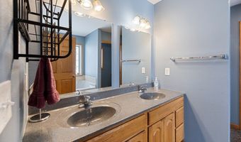 W1660 Maplewood Lane, Alma, WI 54610