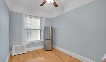 290 Commonwealth Ave 24, Boston, MA 02115