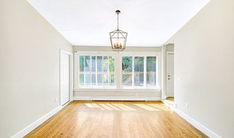 133 Fiske St, Waterbury, CT 06710