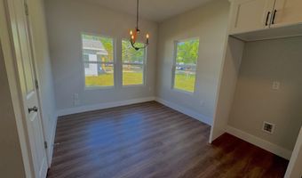 3844 Throne Ct, Bagdad, FL 32583