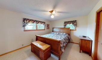 17743 750th Ave, Albert Lea, MN 56007