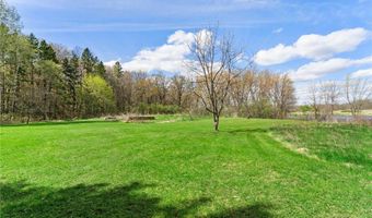 1711 W Church Rd, Alden, WI 54026