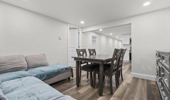 123 Summerfield Ave, Bridgeport, CT 06610