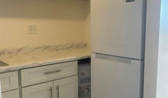 1560 Thurston Ave 502, Honolulu, HI 96822