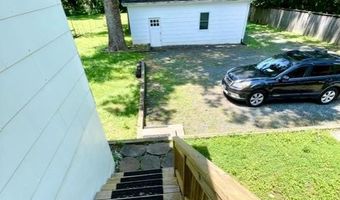 225 B DEWEY Dr #B, Annapolis, MD 21401